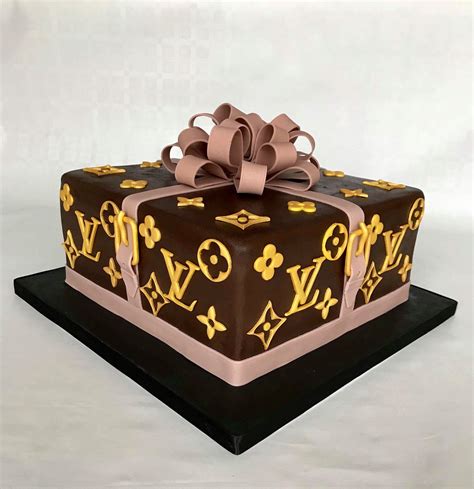 louis vuitton cake decorations|louis vuitton cake images.